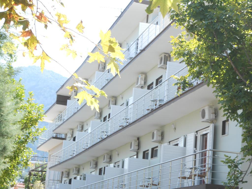 Hotel Neon Astron Kamena Vourla Exterior foto